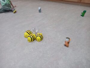 Bee Bots und Tiere(1)