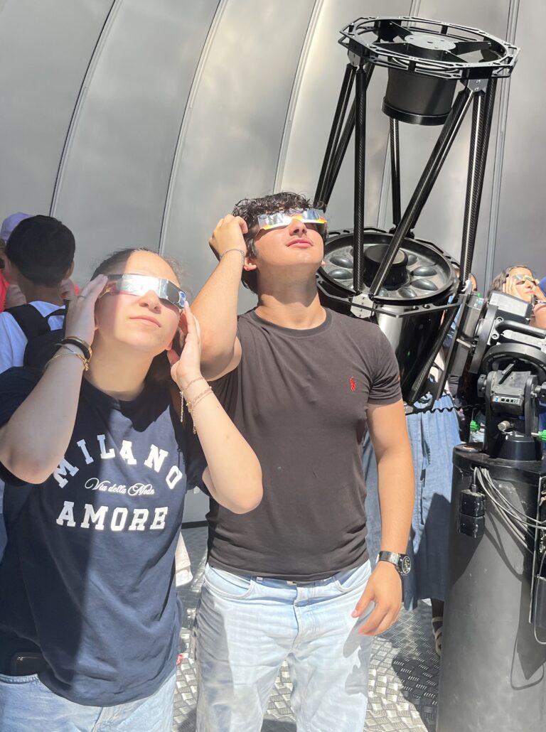 Bild Observatorium_Blick ins All